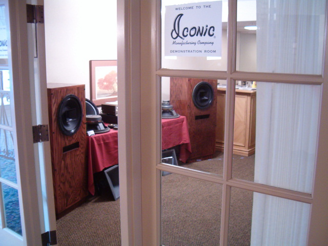 PIC'S OF ICONIC'S DEMO ROOM @ GREAT PLAINS AUDIOFEST IN TULSA! 1