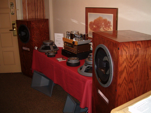 PIC'S OF ICONIC'S DEMO ROOM @ GREAT PLAINS AUDIOFEST IN TULSA! 6