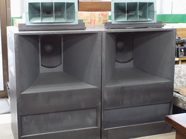Cabinet Size, Cubic Feet, Ports, for Altec 803b bass speaker 28