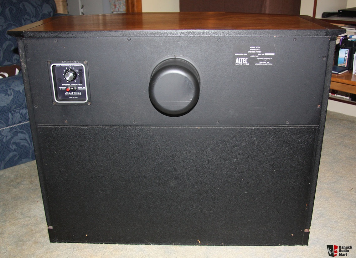 A 604E in 828 cabinet horn loading question. 2